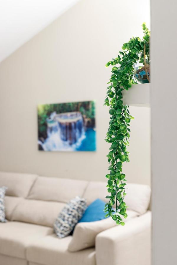 Elly'S Home Parcheggio Privato Равена Екстериор снимка